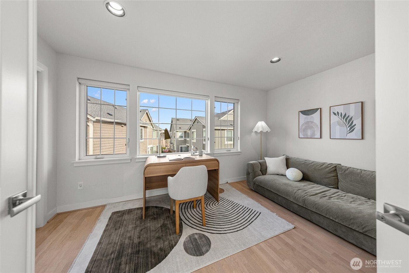 1314 Pine Crest Cir NE , Issaquah, WA 98029