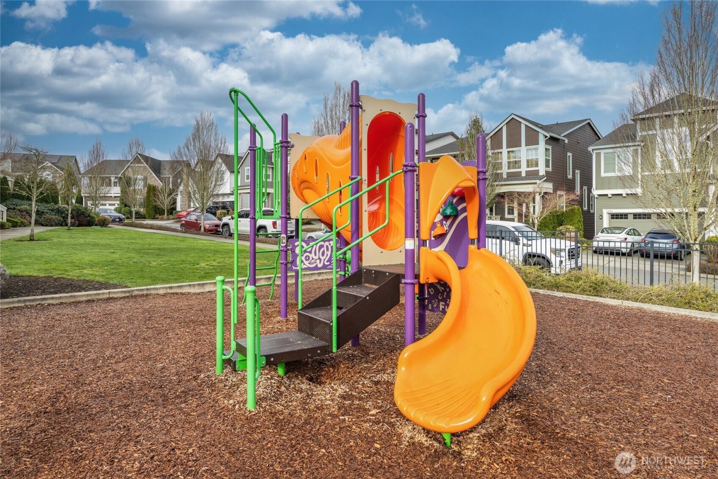 1314 Pine Crest Cir NE , Issaquah, WA 98029