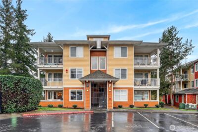 503 225th Lane NE #F101, Sammamish, WA 98074