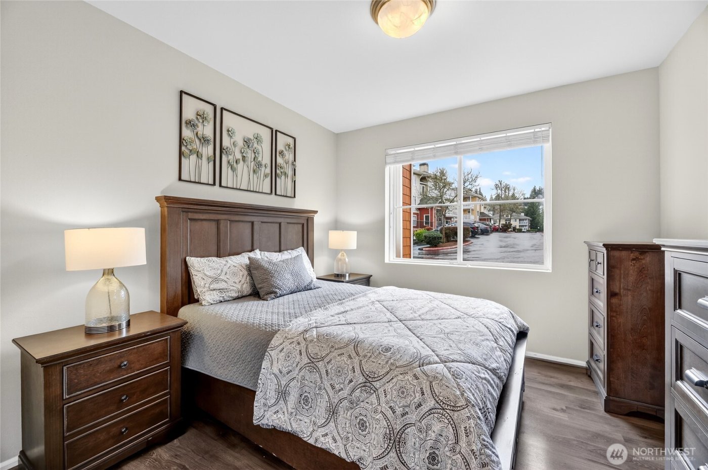 503 225th Lane NE #F101, Sammamish, WA 98074