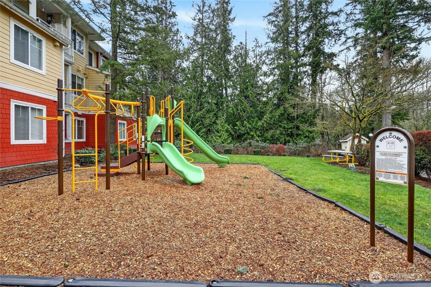 503 225th Lane NE #F101, Sammamish, WA 98074