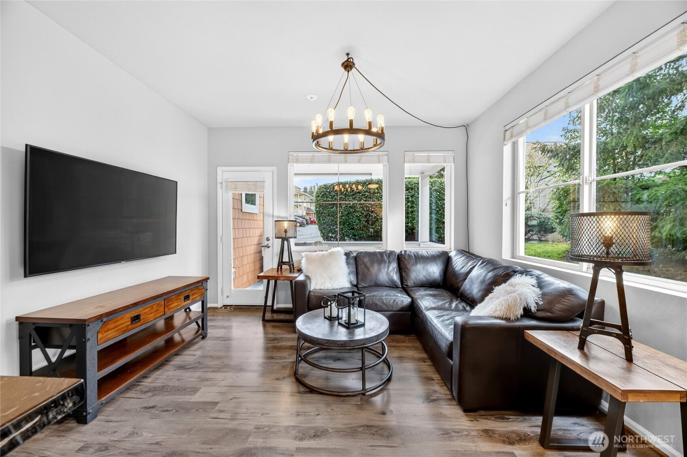 503 225th Lane NE #F101, Sammamish, WA 98074