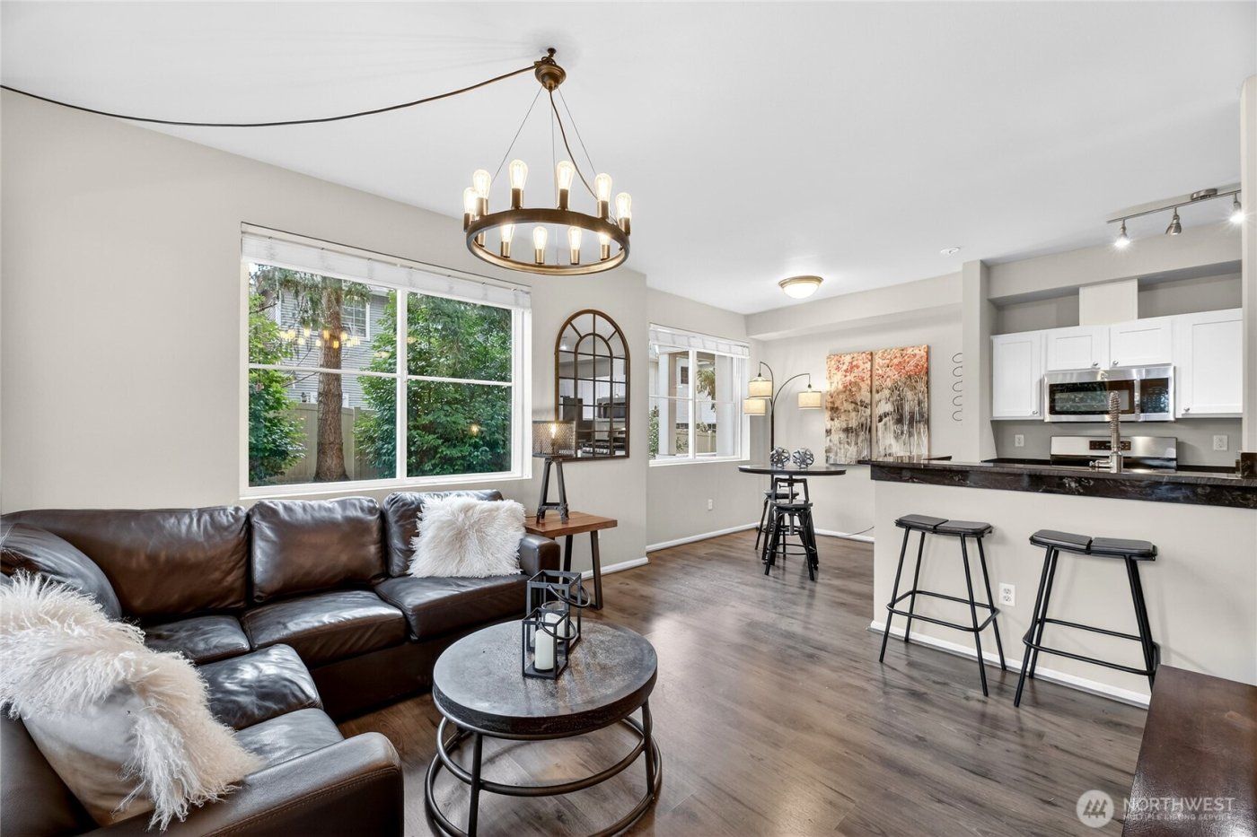 503 225th Lane NE #F101, Sammamish, WA 98074