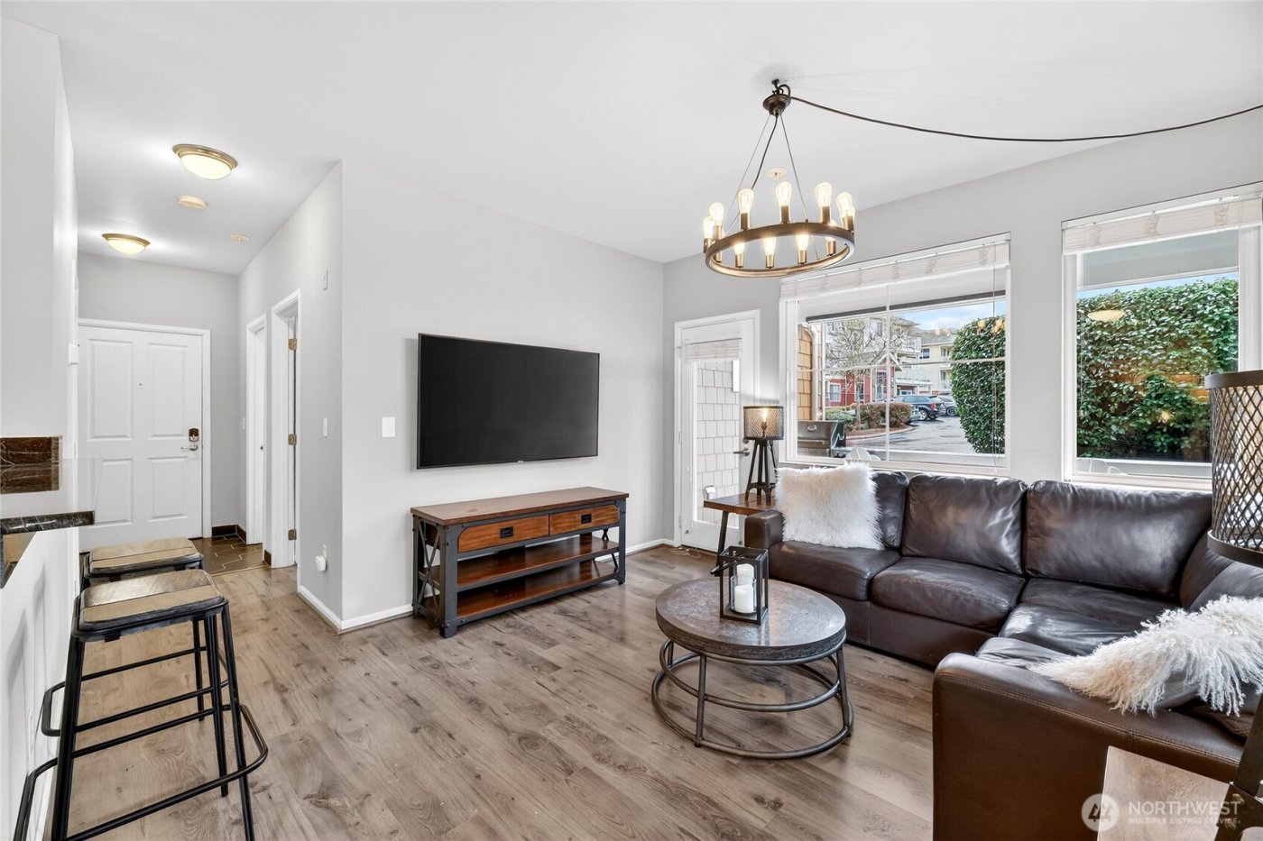 503 225th Lane NE #F101, Sammamish, WA 98074