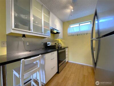 421 Wells Avenue S, Renton, WA 98057 - Photo 30