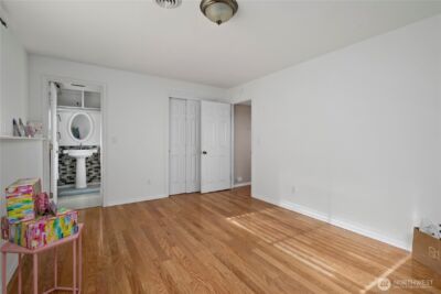 546 Birch Street , Oak Harbor, WA 98277 - Photo 29