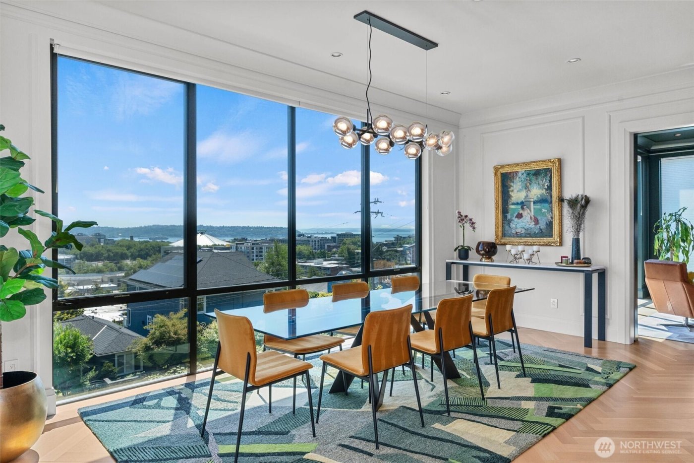 362 Ward Street , Seattle, WA 98109