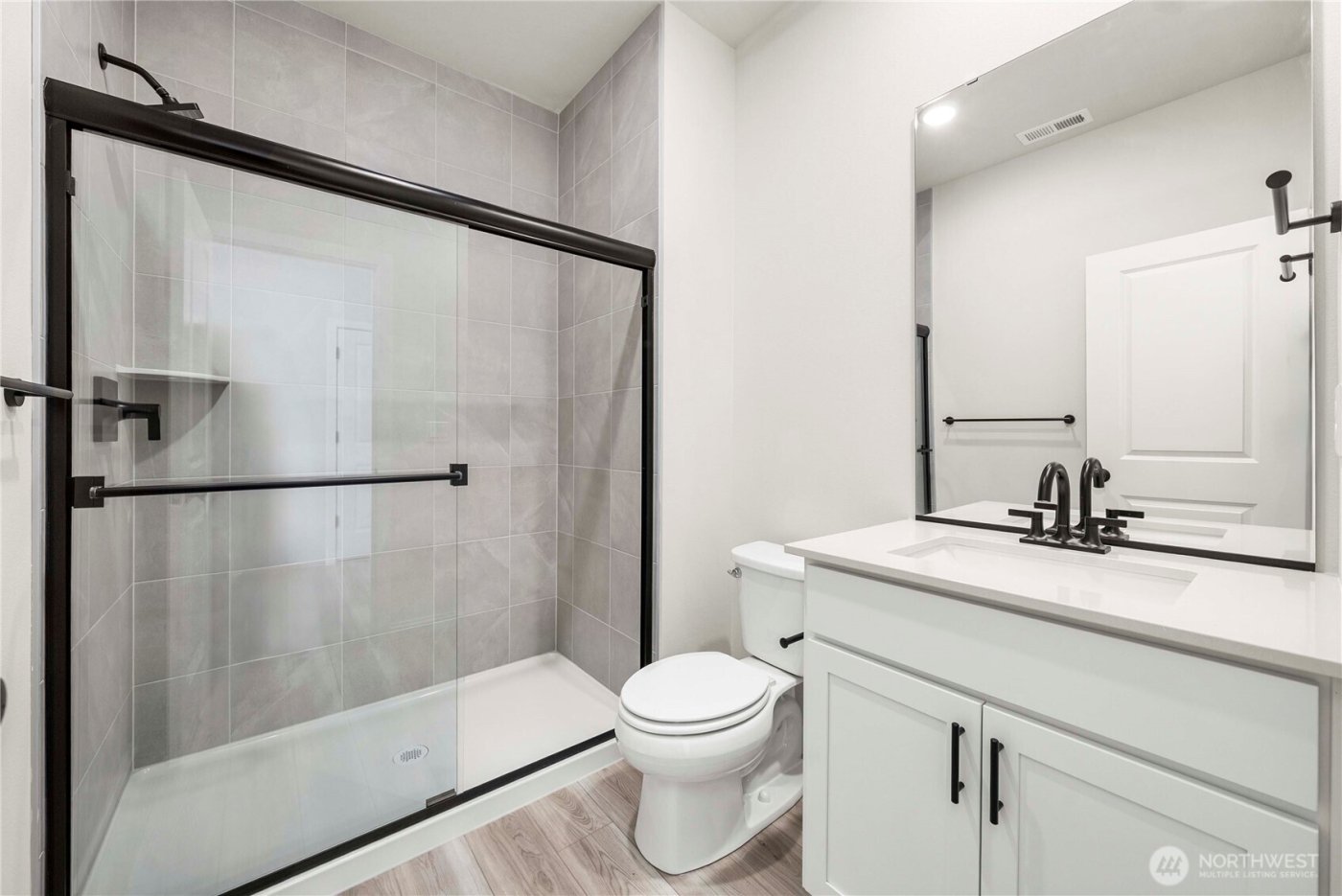 17500 NE Midnight Sun Loop , Poulsbo, WA 98370