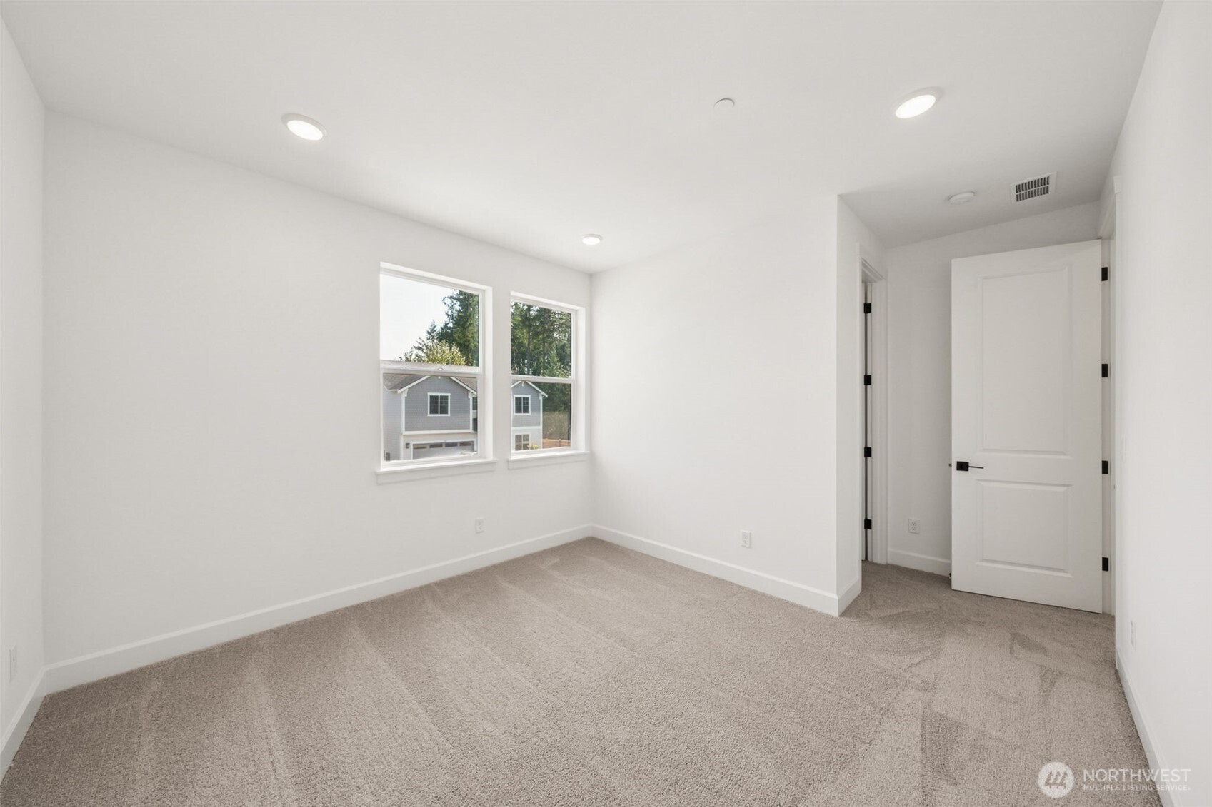 13920 181st Street E #64, Puyallup, WA 98374