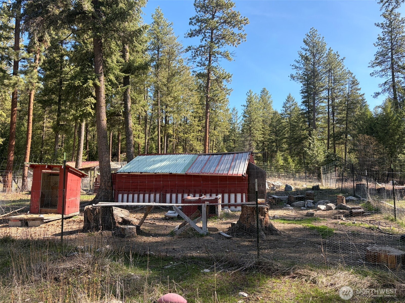 13 Rope and Saddle Lane , Tonasket, WA 98855