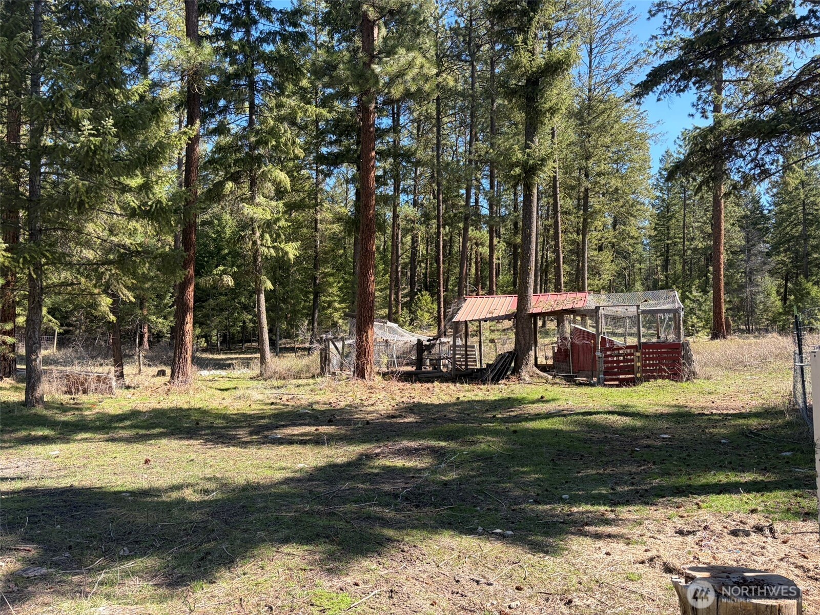 13 Rope and Saddle Lane , Tonasket, WA 98855