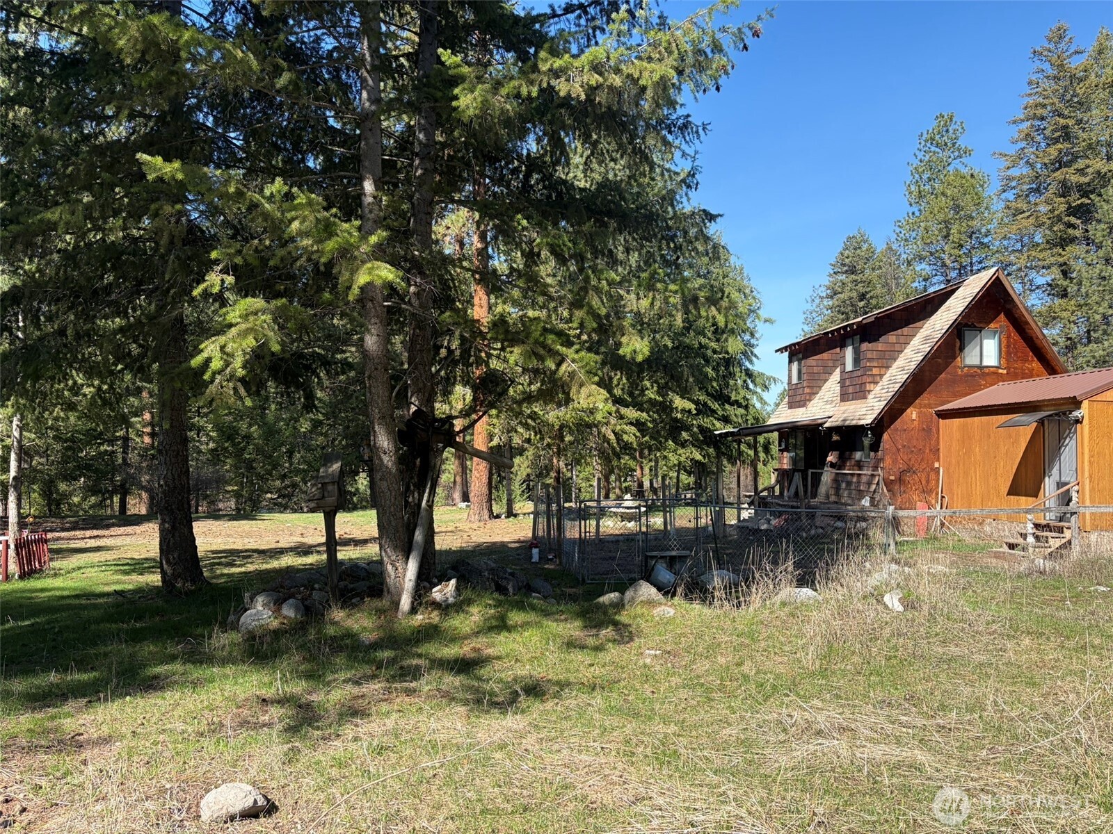 13 Rope and Saddle Lane , Tonasket, WA 98855