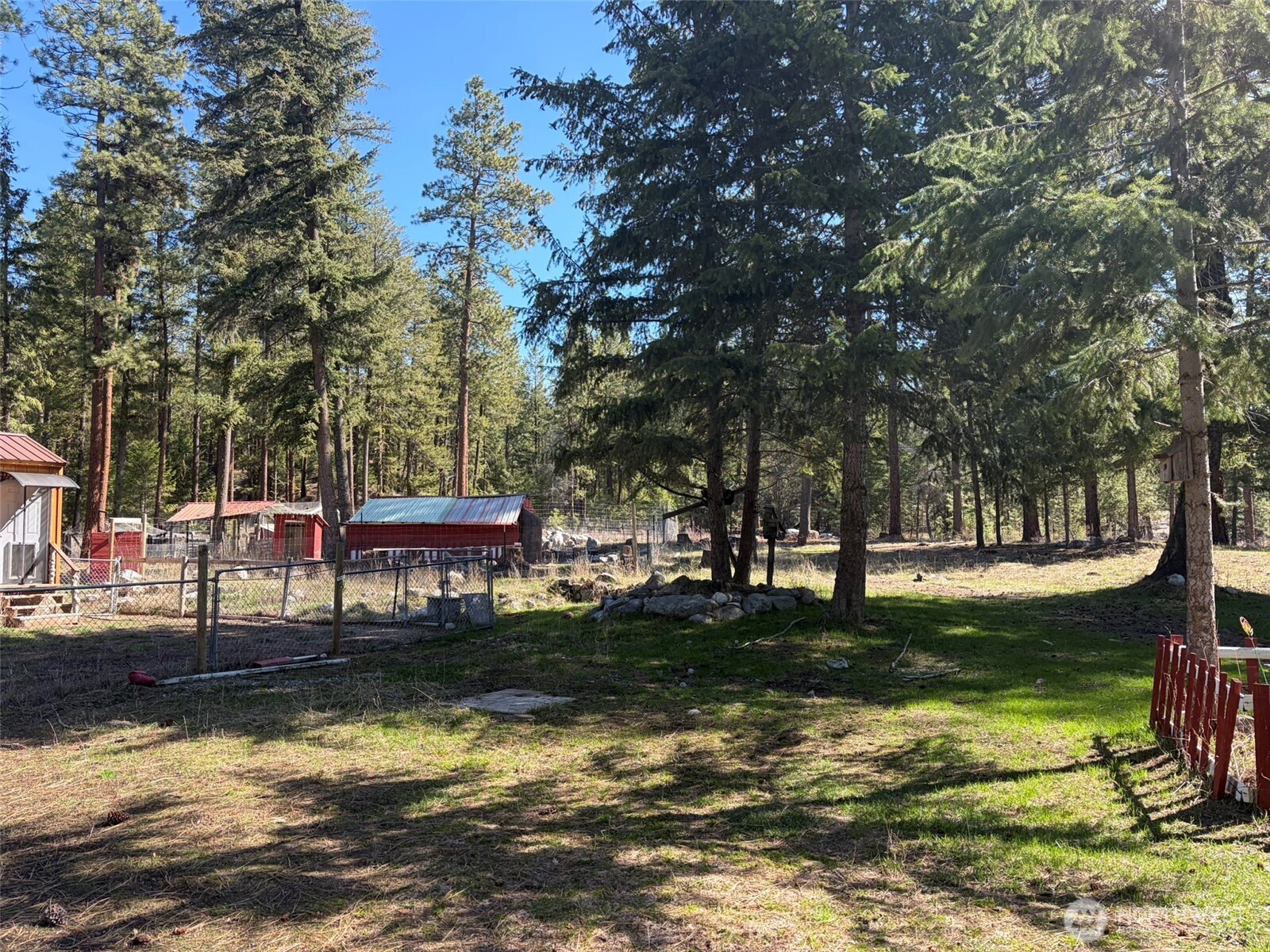 13 Rope and Saddle Lane , Tonasket, WA 98855