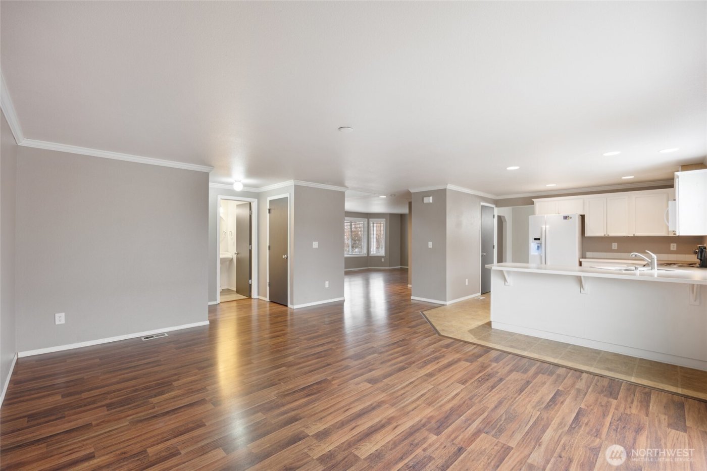 2100 Perch Avenue , Moses Lake, WA 98837