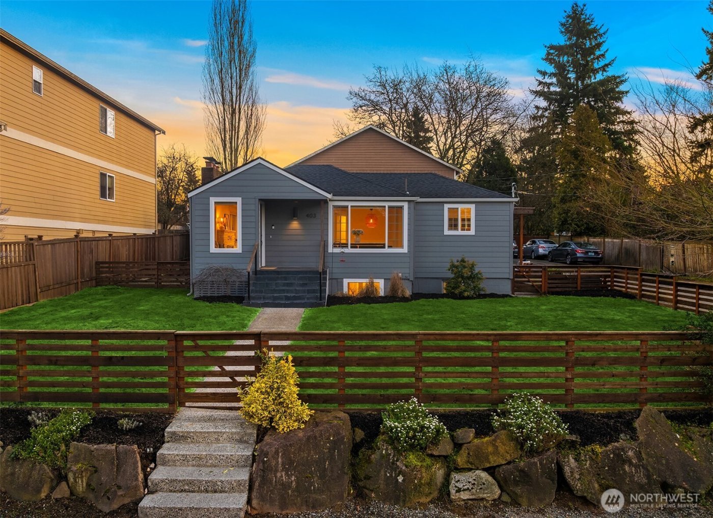 403 NE 94th Street , Seattle, WA 98115