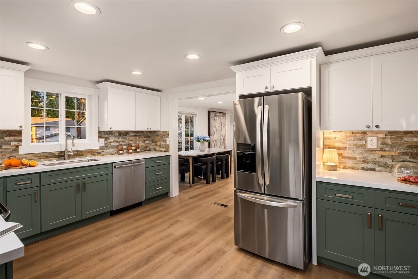 403 NE 94th Street , Seattle, WA 98115