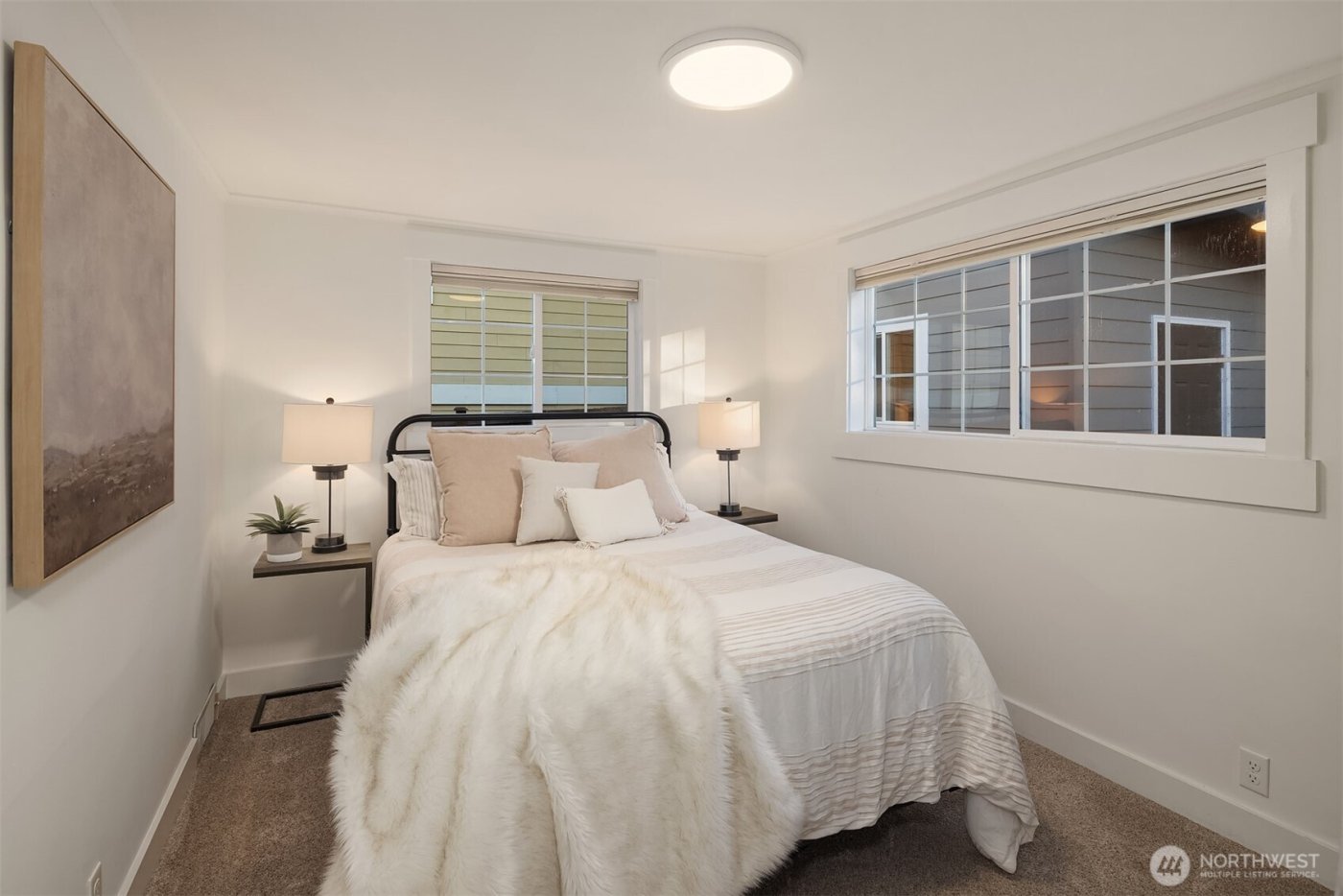 403 NE 94th Street , Seattle, WA 98115