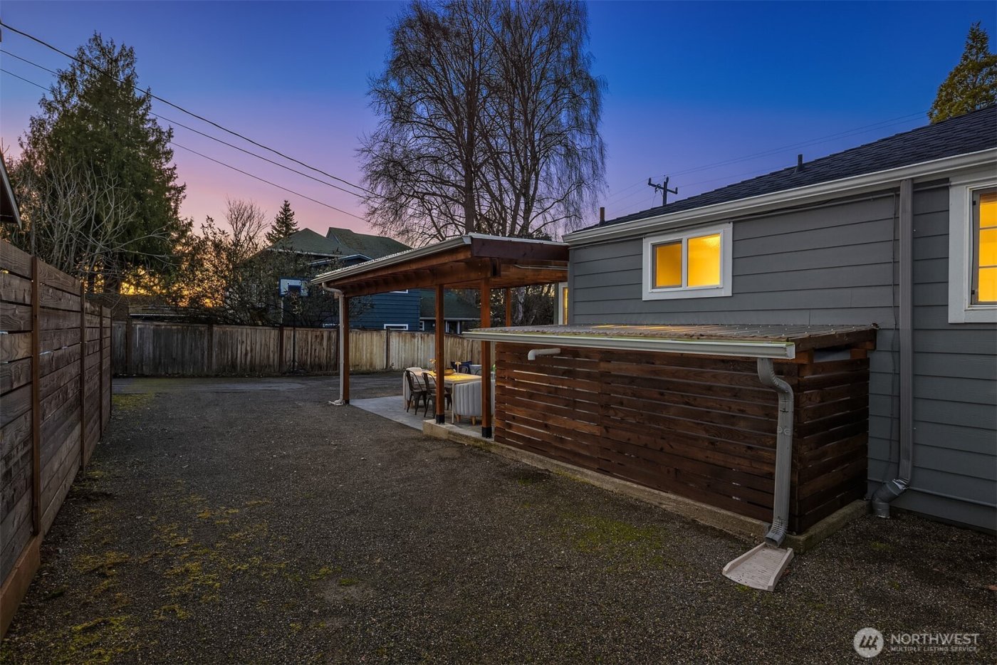 403 NE 94th Street , Seattle, WA 98115