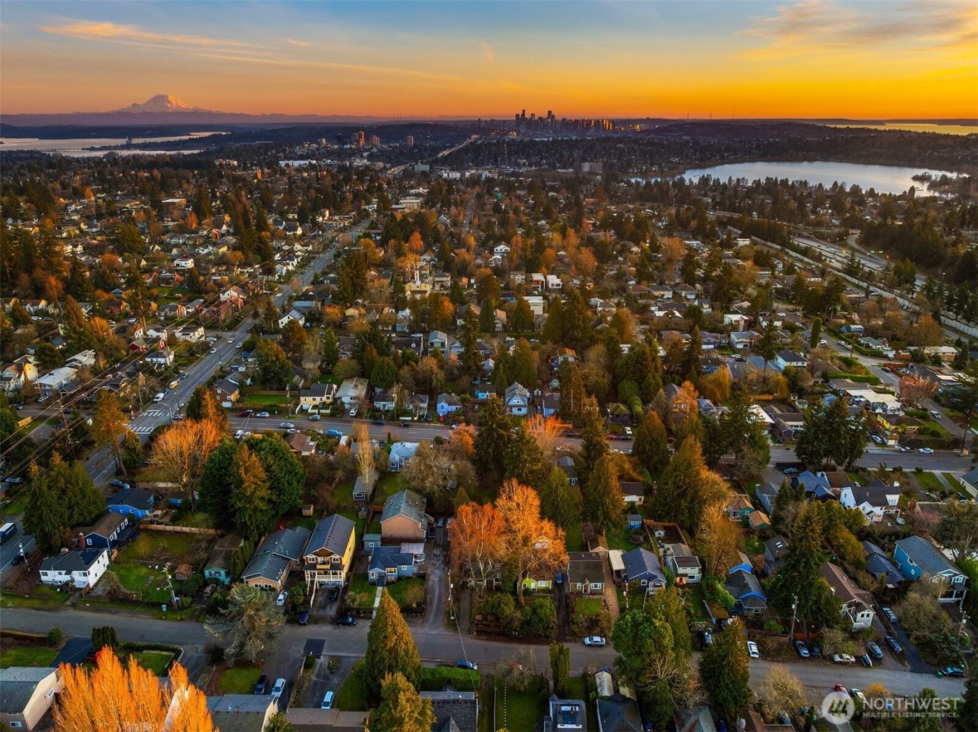 403 NE 94th Street , Seattle, WA 98115