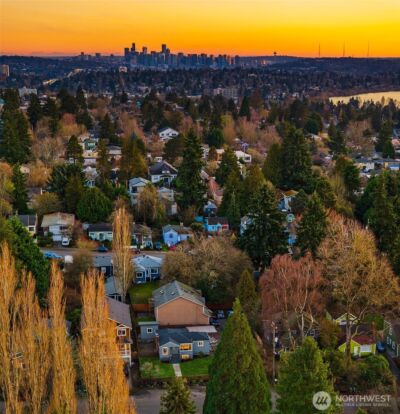 403 NE 94th Street , Seattle, WA 98115 - Photo 4