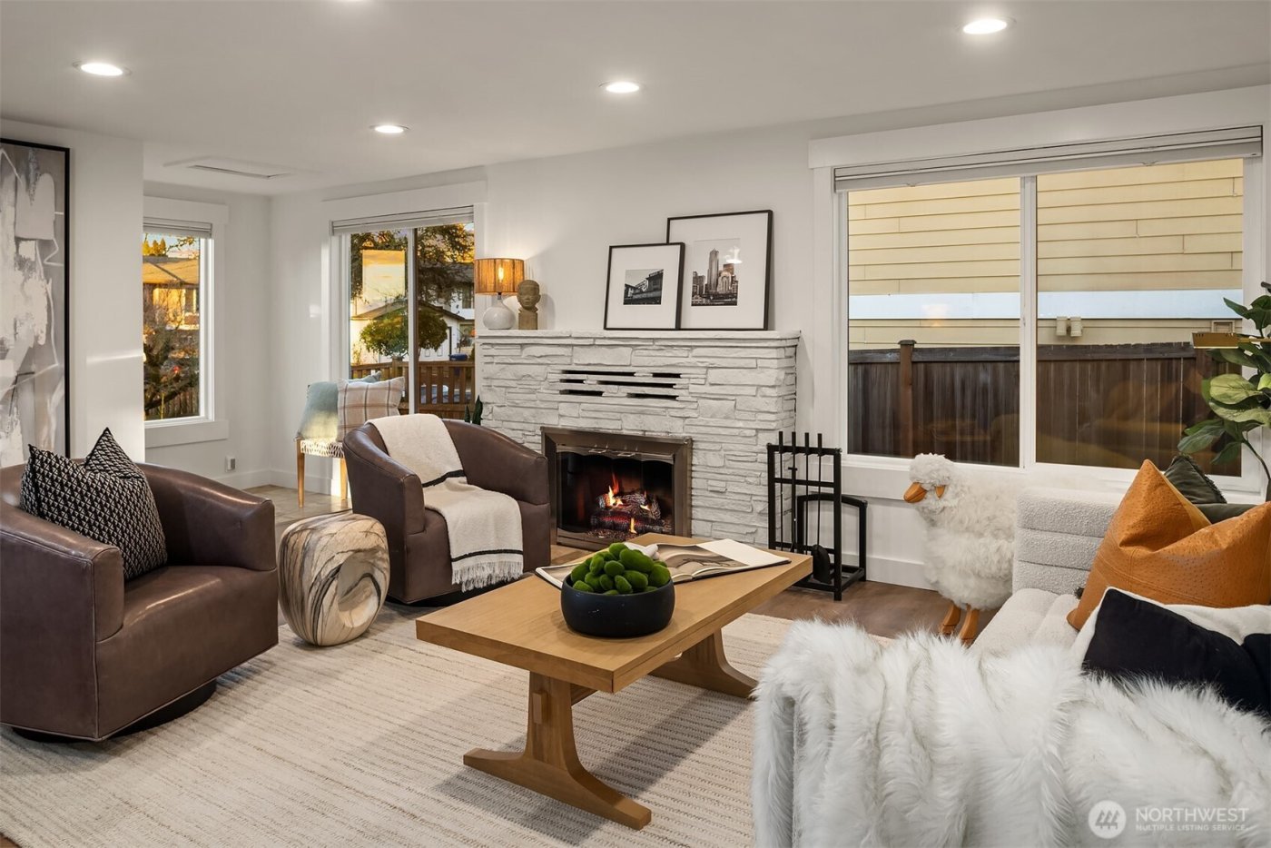 403 NE 94th Street , Seattle, WA 98115