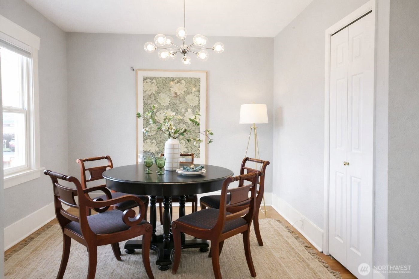 5624 7th Avenue NW, Seattle, WA 98107