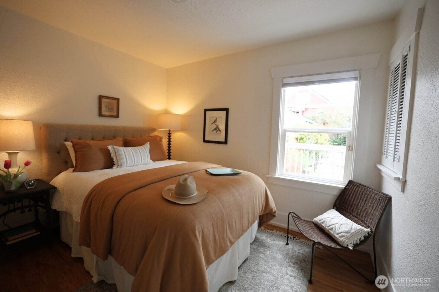 5624 7th Avenue NW, Seattle, WA 98107