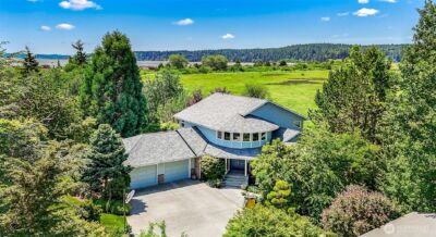 828 State Highway 532 , Camano Island, WA 98282
