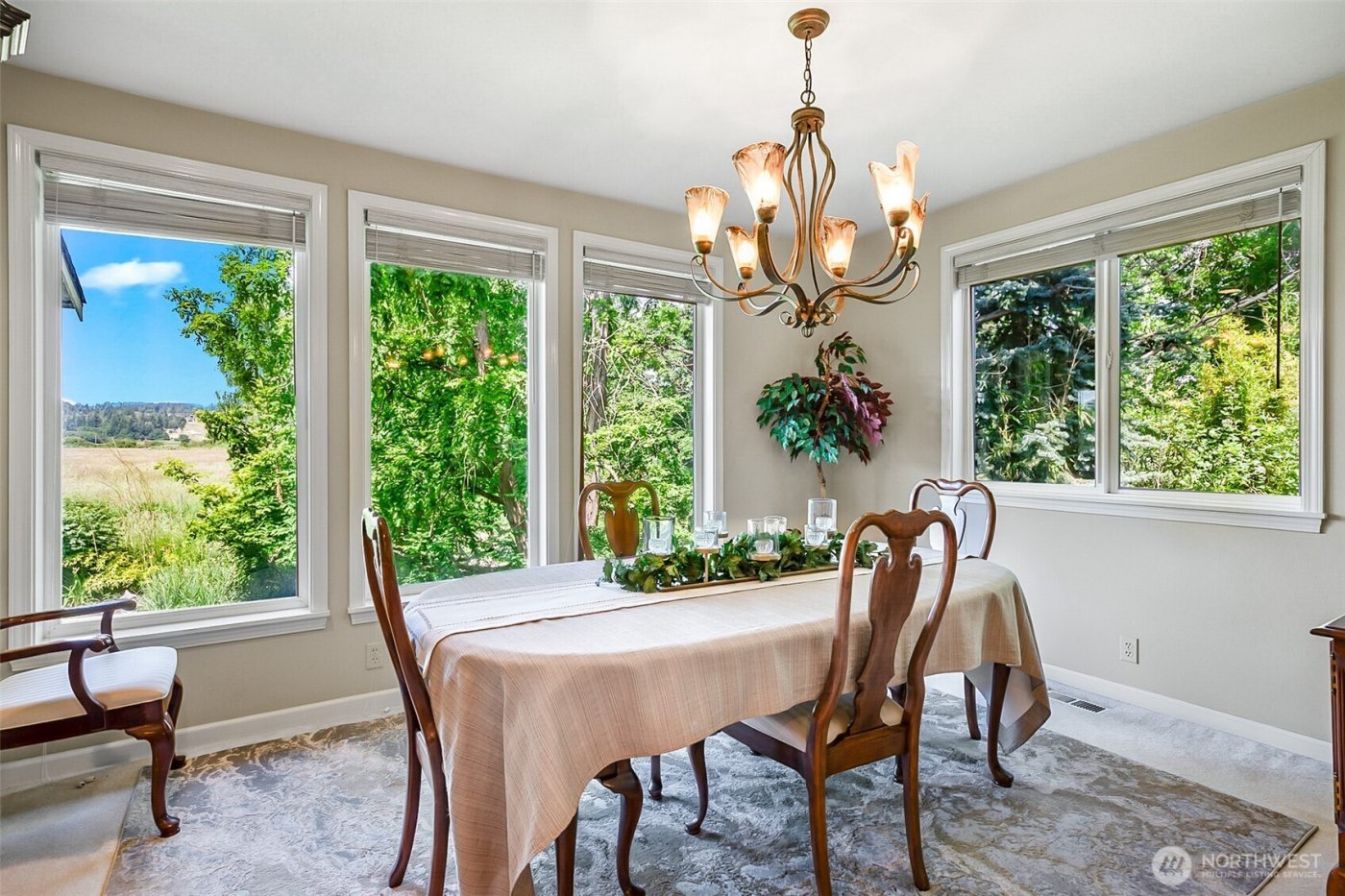 828 State Highway 532 , Camano Island, WA 98282