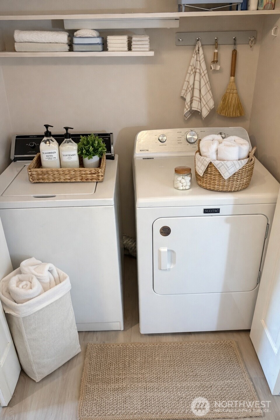 250 NW Dogwood Street #C201, Issaquah, WA 98027