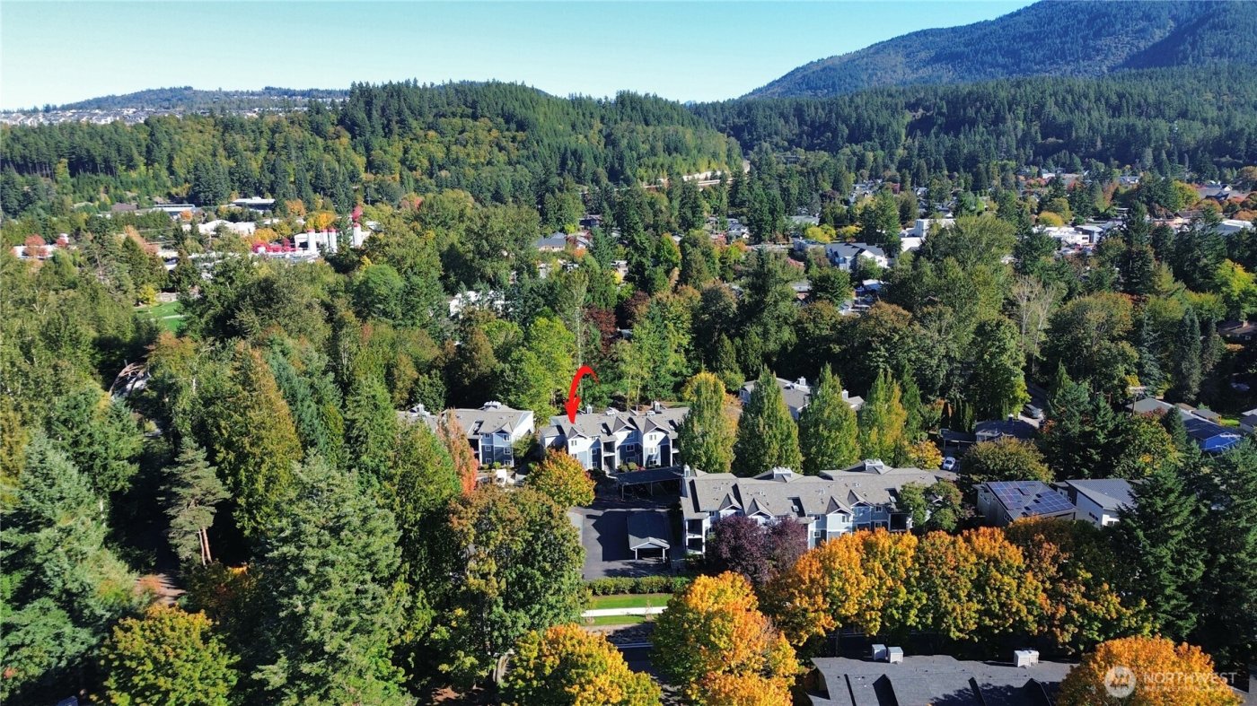 250 NW Dogwood Street #C201, Issaquah, WA 98027