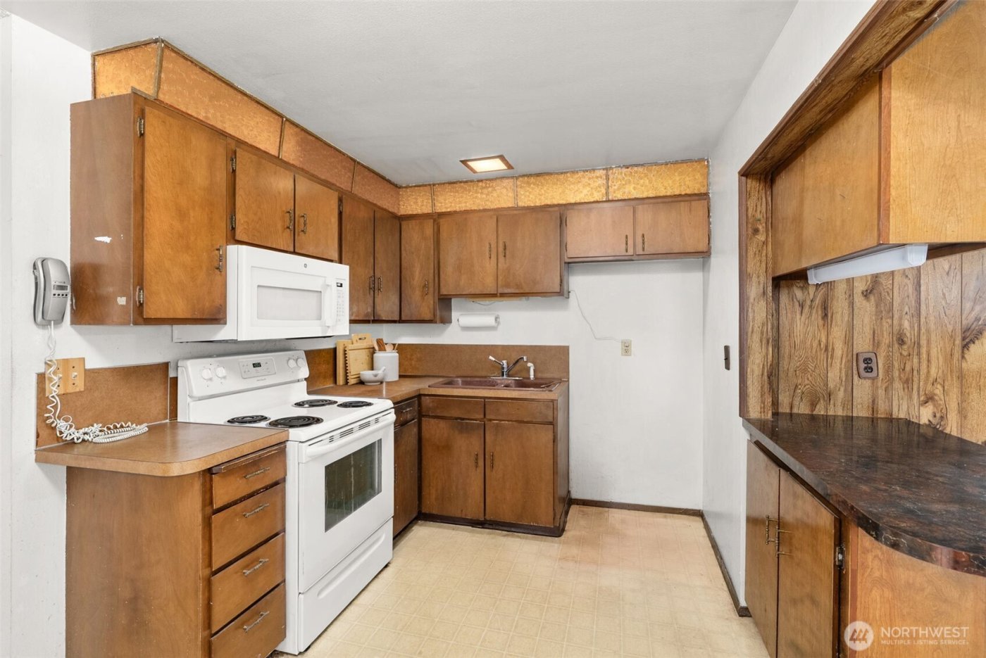 2020 Sandra Avenue , Centralia, WA 98531