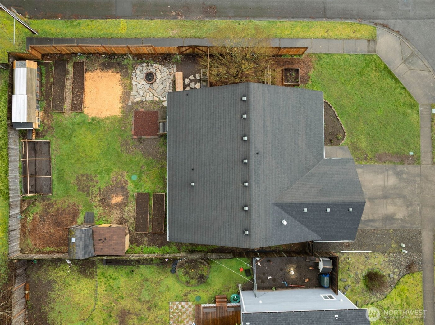 15946 Quail Meadows Court SE, Yelm, WA 98597