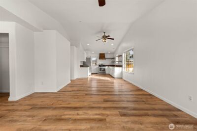 15946 Quail Meadows Court SE, Yelm, WA 98597 - Photo 4