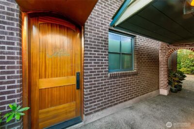 7503 Fairway Drive NE, Seattle, WA 98115 - Photo 25