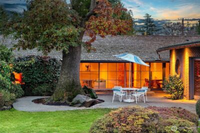 7503 Fairway Drive NE, Seattle, WA 98115 - Photo 2