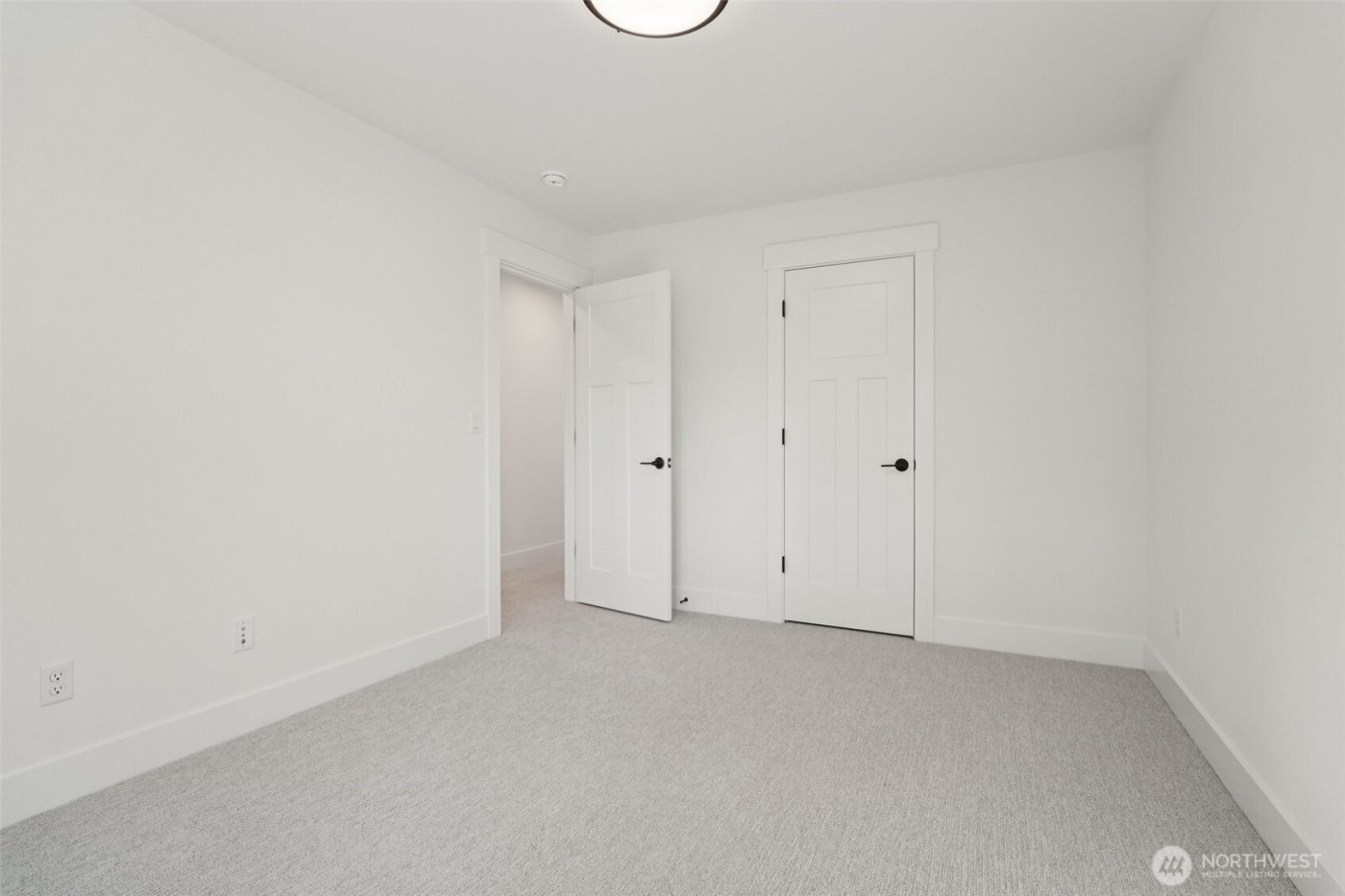 8014 222nd Street SW, Edmonds, WA 98026