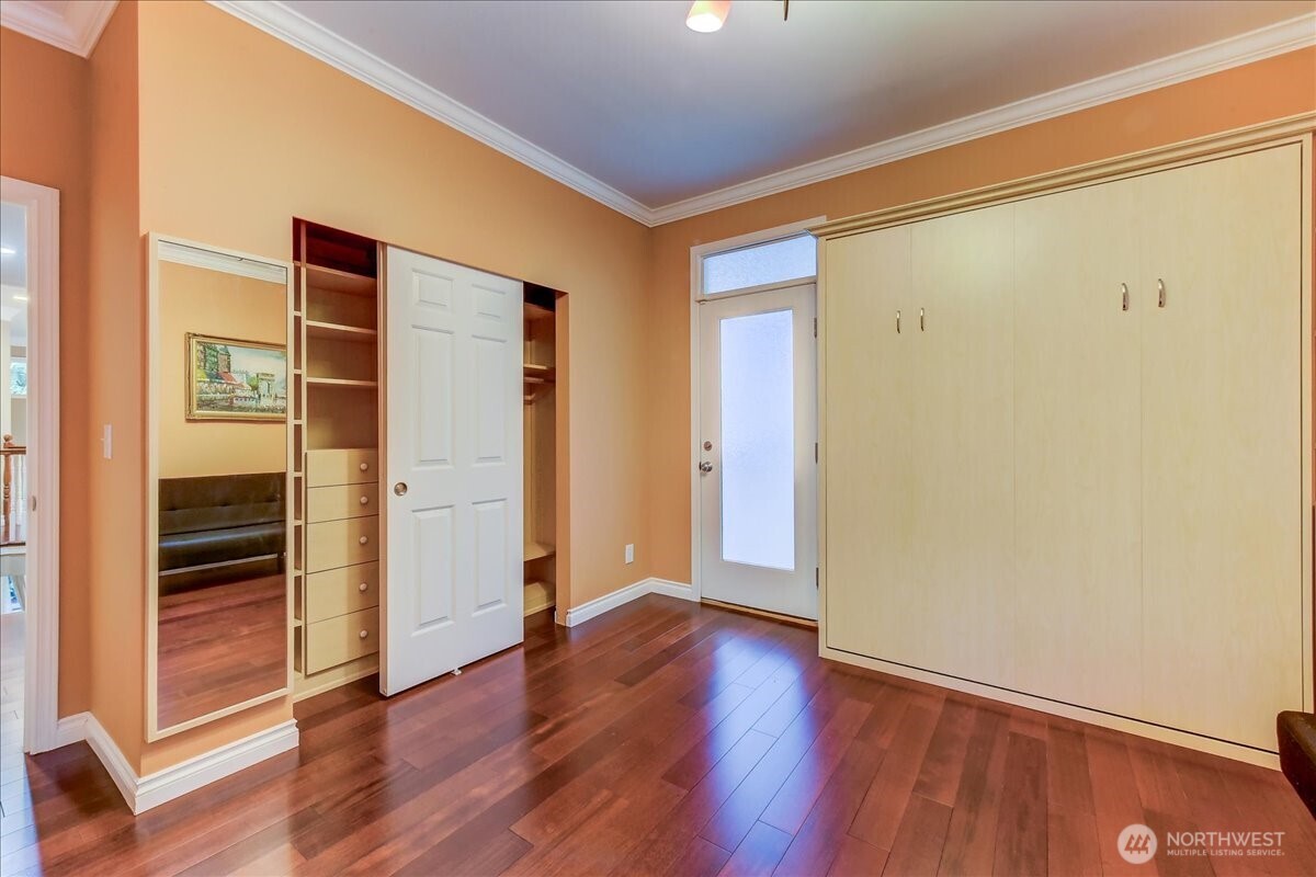 2462 172 Avenue NE, Redmond, WA 98052