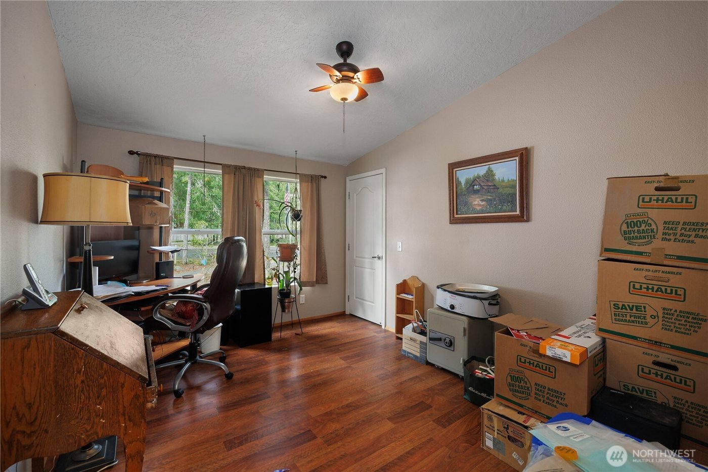 20 N Olympic Court , Hoodsport, WA 98548