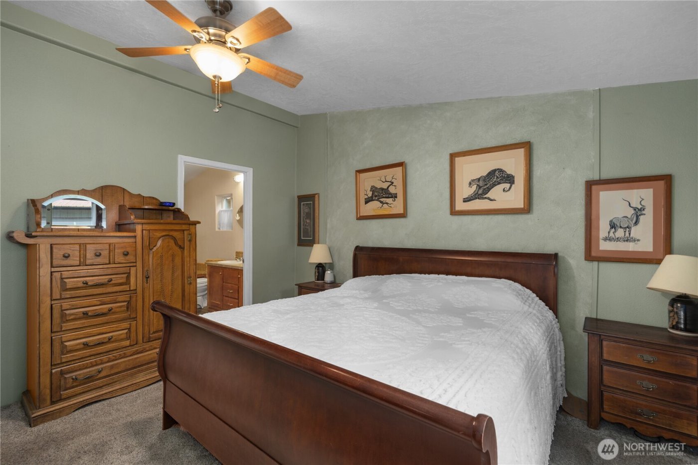 20 N Olympic Court , Hoodsport, WA 98548