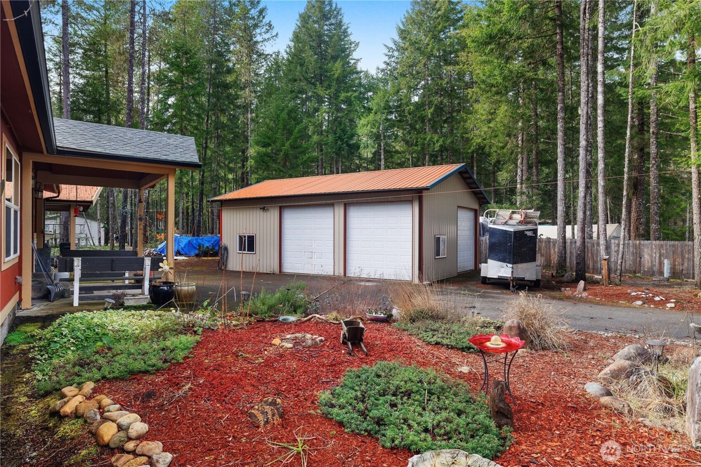 20 N Olympic Court , Hoodsport, WA 98548