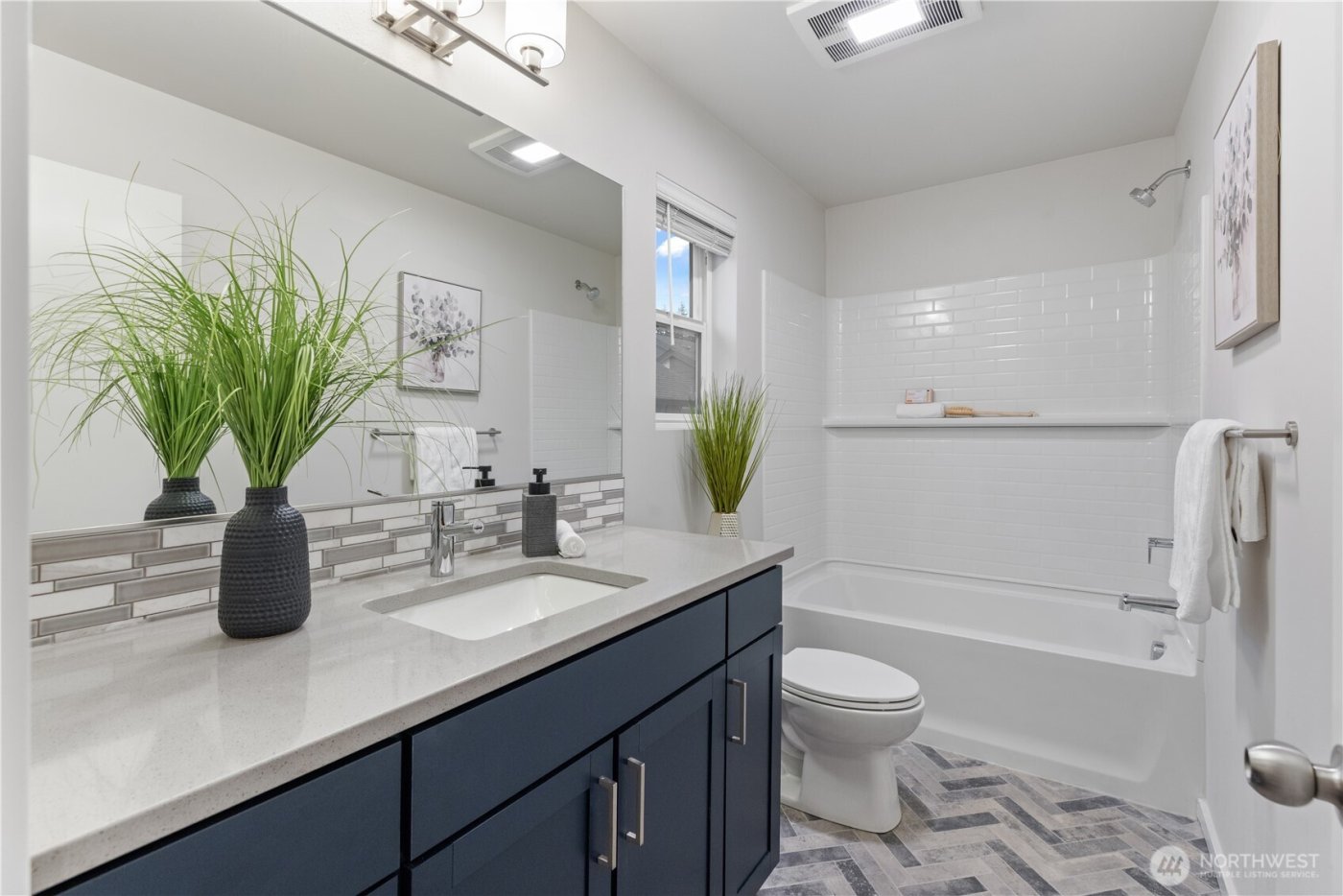 13628 Manor Way #A5, Lynnwood, WA 98087