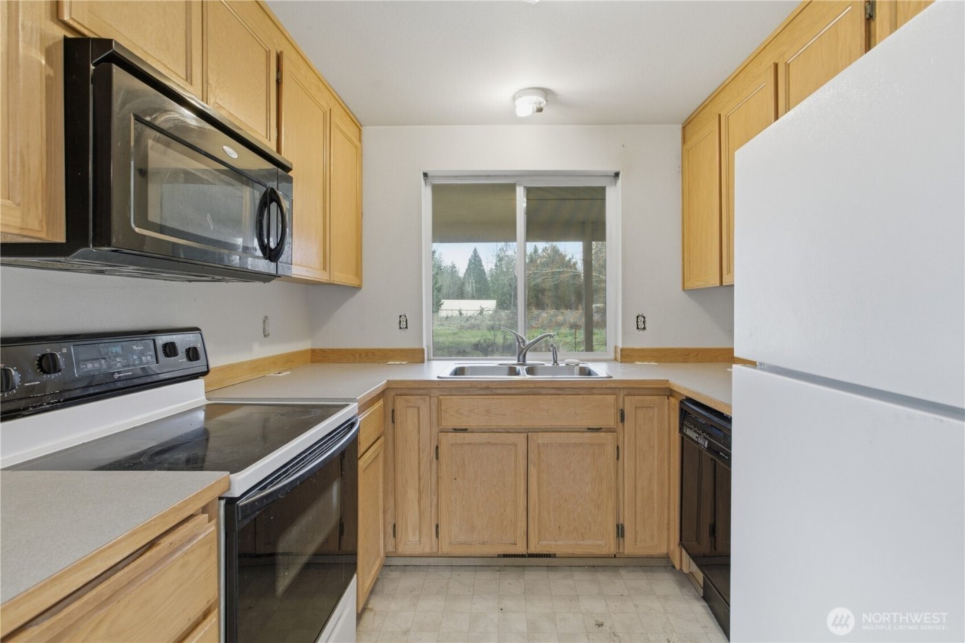 11913 198th Street E, Graham, WA 98338