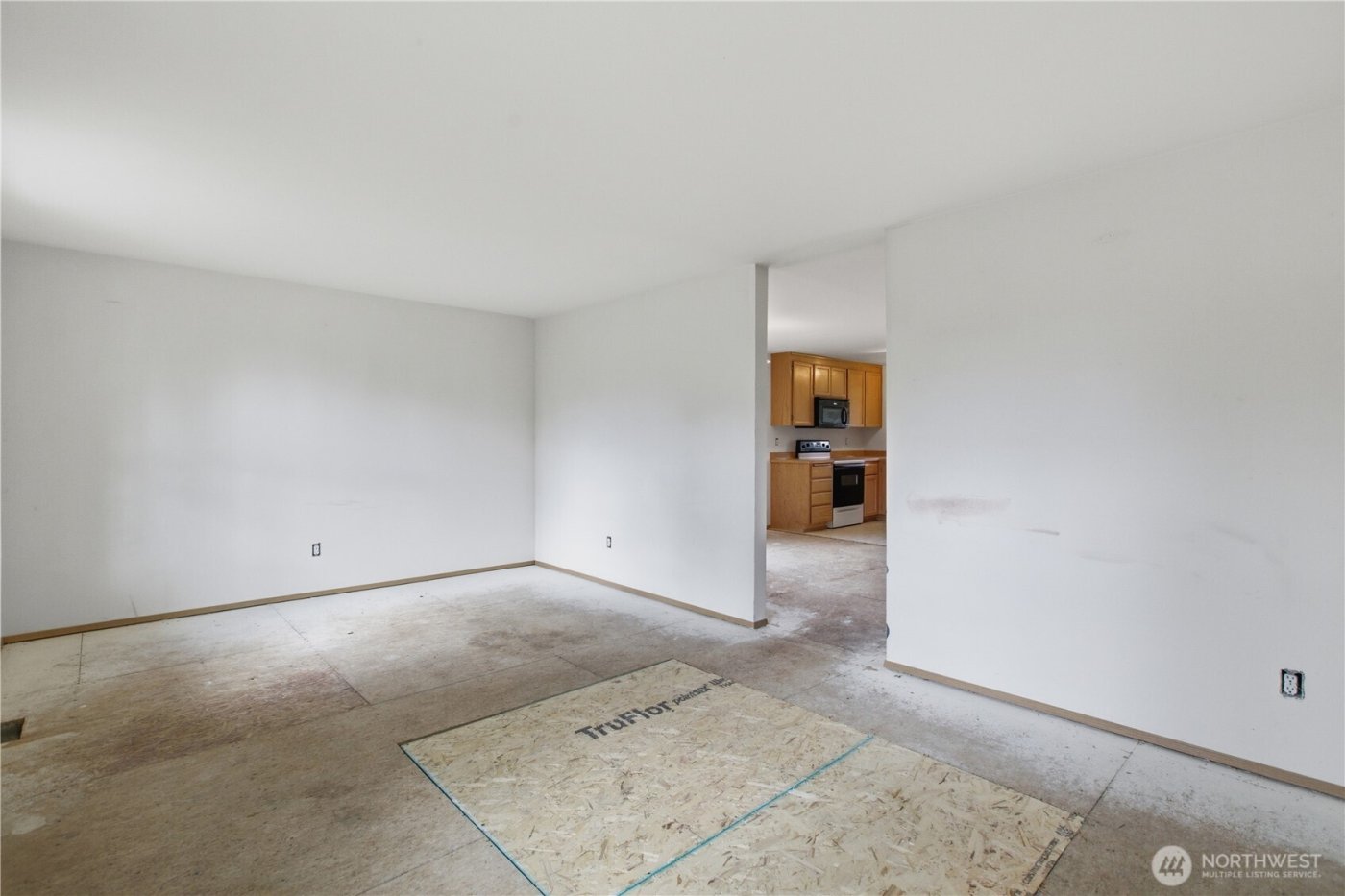 11913 198th Street E, Graham, WA 98338