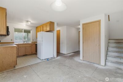 11913 198th Street E, Graham, WA 98338 - Photo 9