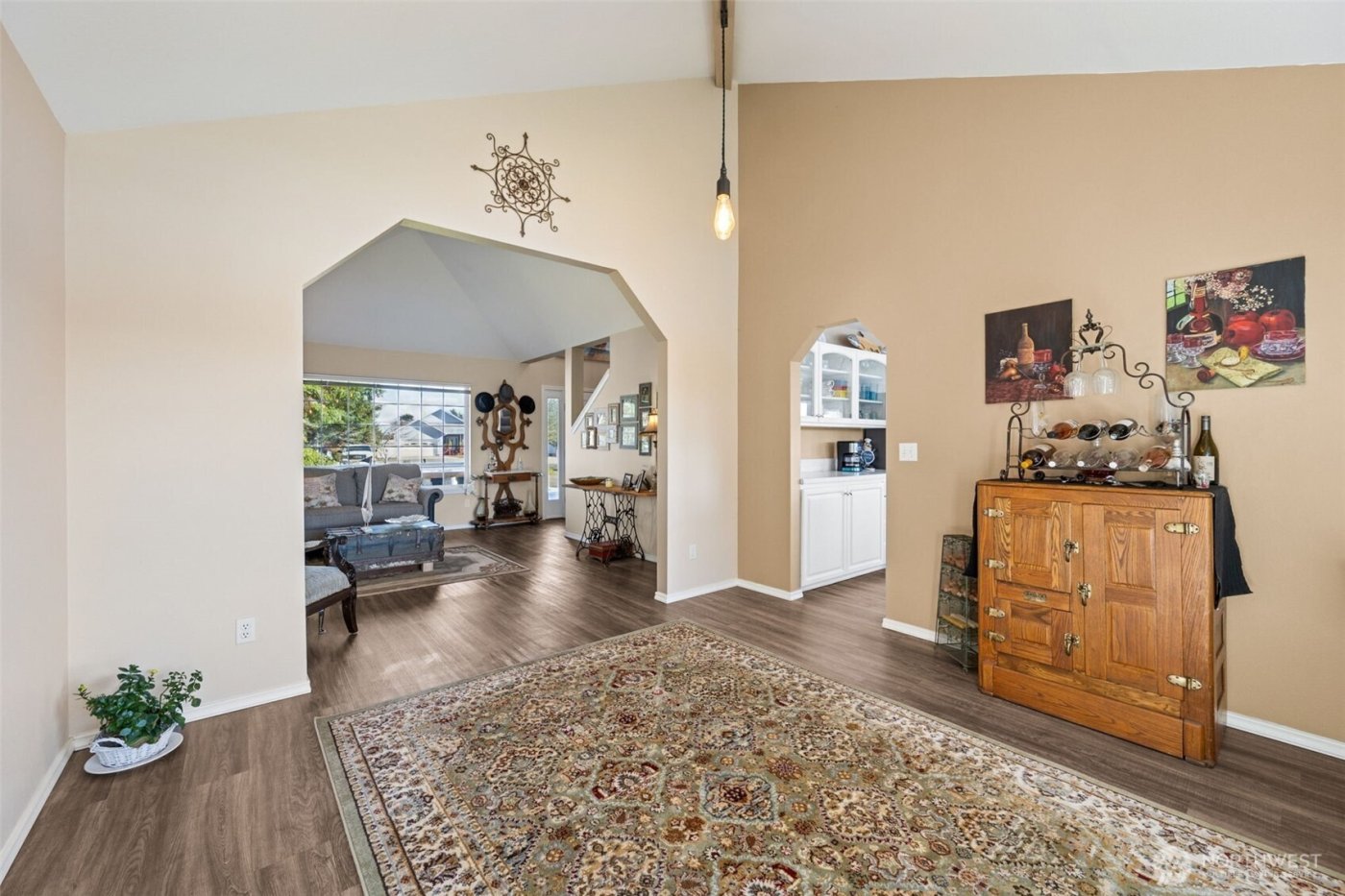 385 Eagle Nest Court SE, Ocean Shores, WA 98569