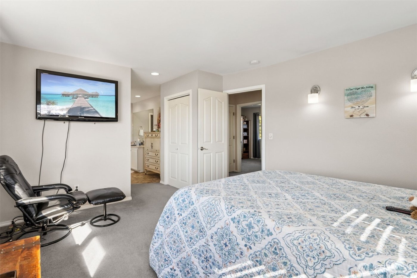 385 Eagle Nest Court SE, Ocean Shores, WA 98569