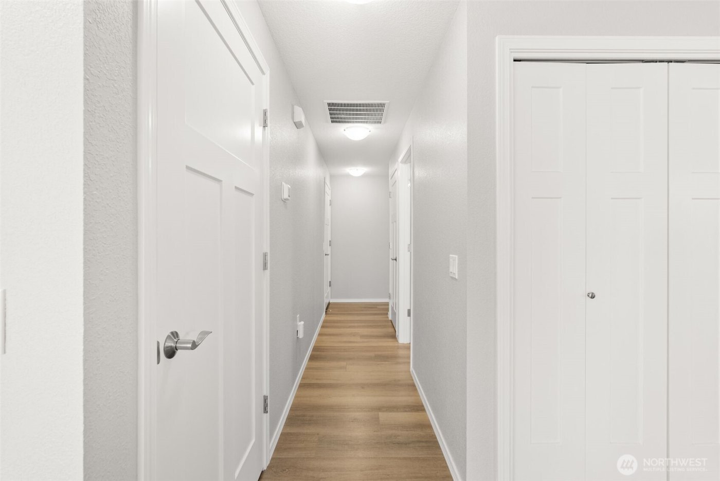 1430 Stillwaters Avenue , Centralia, WA 98531