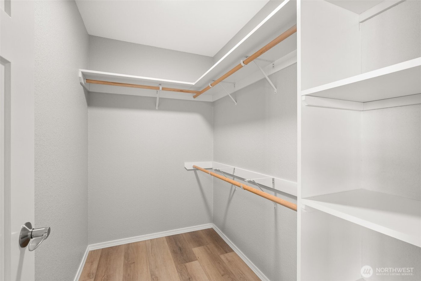 1430 Stillwaters Avenue , Centralia, WA 98531