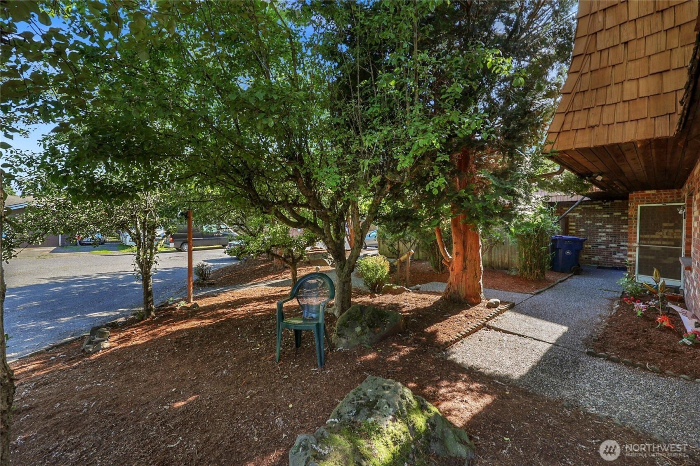 12421 5th Avenue W, Everett, WA 98204-8815